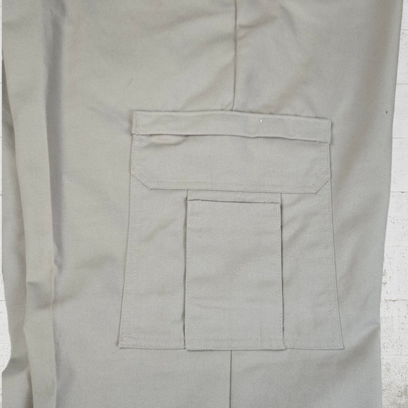 Dickies Dessert Sand Cargo Relaxed Fit Flex Khaki Trouser Pants Size 42 x 34 - Picture 4 of 6